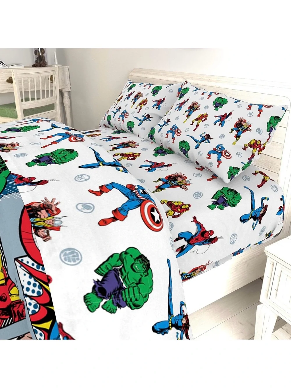 *LIKE NEW* Kids Avengers 4 piece Bedding Sheet Set - FULL SIZE
